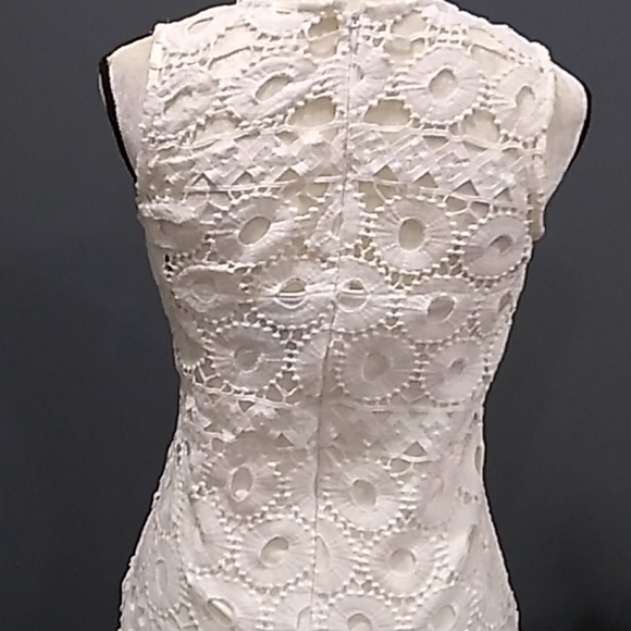 Taylor white lace dress size 2 - Picture 6 of 12